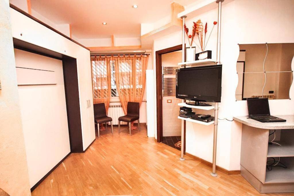 Petite Home In روما المظهر الخارجي الصورة